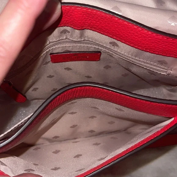 NWT! $379 retail Kate Spade crossbody or shoulder bag ♠️❤️ - Picture 9 of 10